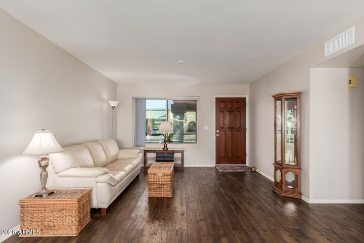 Property Photo:  632 S 79th Way  AZ 85208 