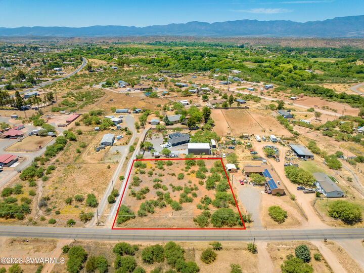 Property Photo: 310 S El Rancho Bonito Road AZ 86325