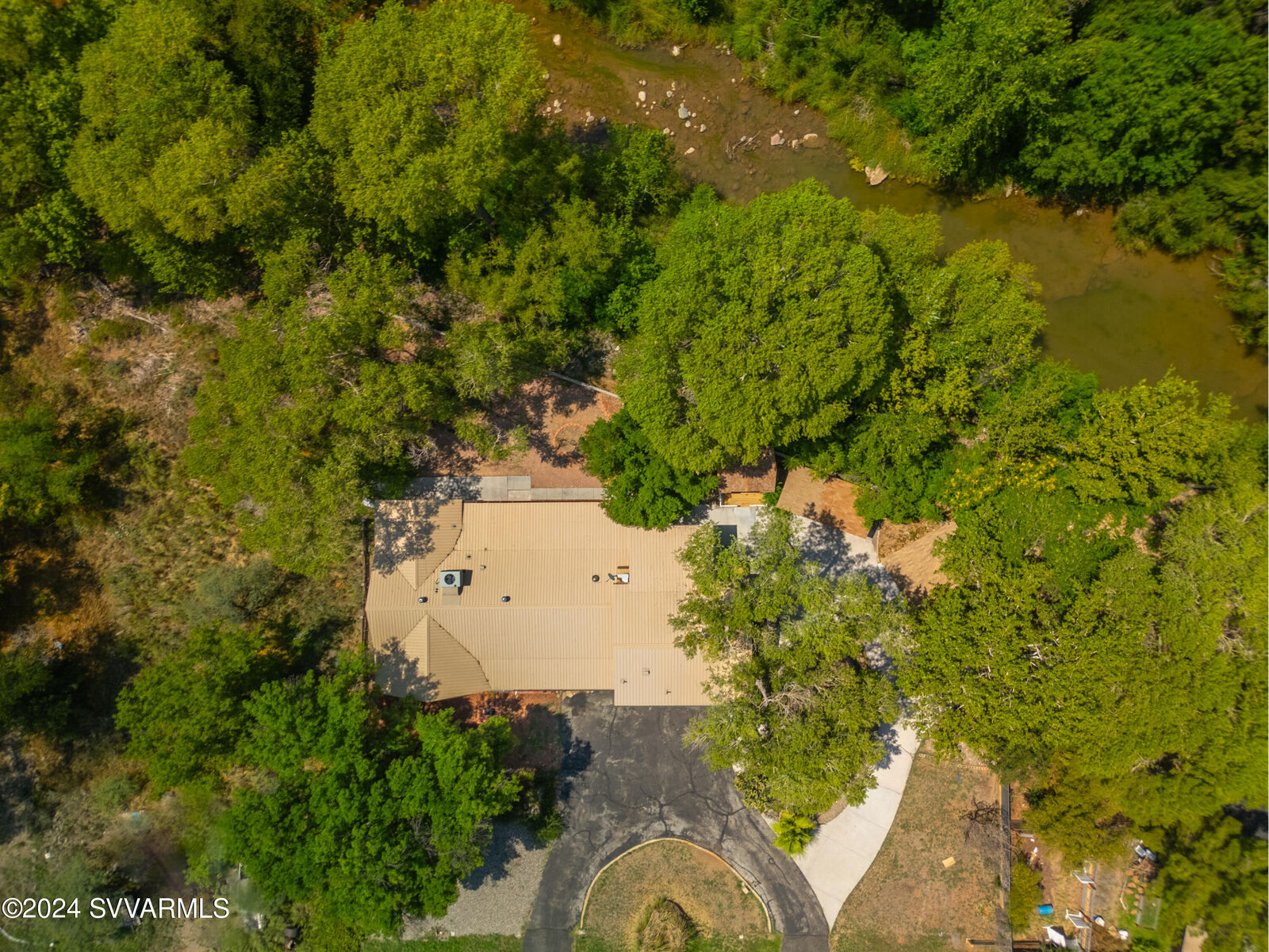 Property Photo: 3966 E Beaver Vista Rd AZ 86335