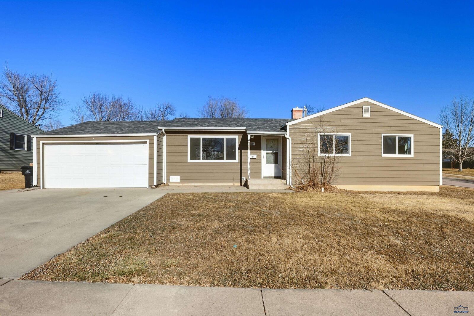 Property Photo:  102 Fairmont Blvd  SD 57701 