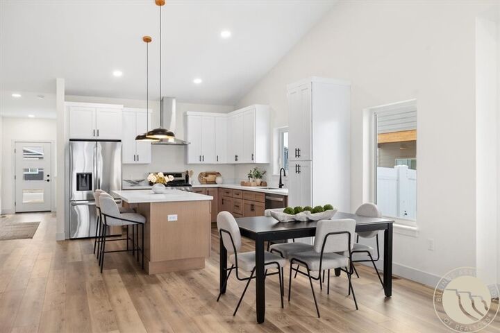 Property Photo: 1214 Buffalo Crossing Drive MT 59106