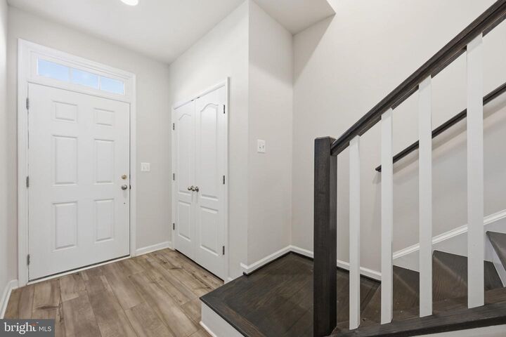 Property Photo:  1024 Flester Lane  MD 20707 