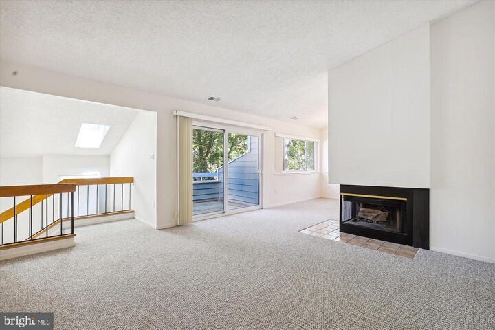 Property Photo: 1963 Villaridge Drive B 1963B VA 20191