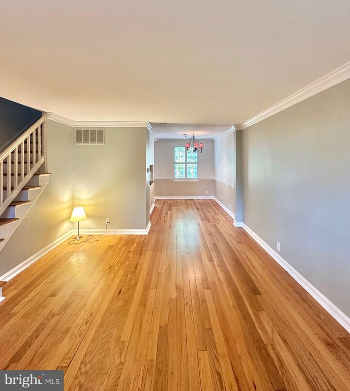 Property Photo: 3159 S Stafford Street VA 22206