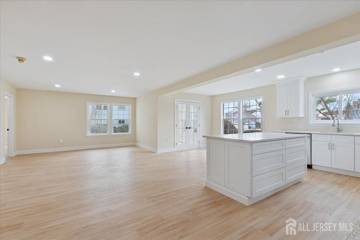 Property Photo:  59 Yorkshire Drive  NJ 08831 