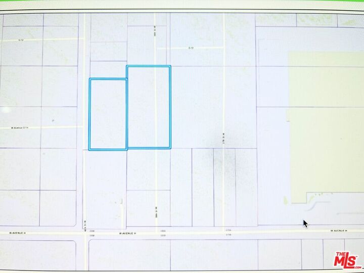 Property Photo:  0 Vic Ave H 10th Stw Ave  CA 93536 