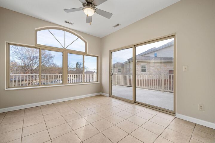 Property Photo: 1744 Ridgecliff Road OH 43221