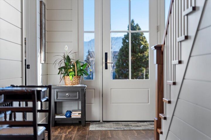 Property Photo:  6257 Sumas Prairie Road  BC V2R 4N6 