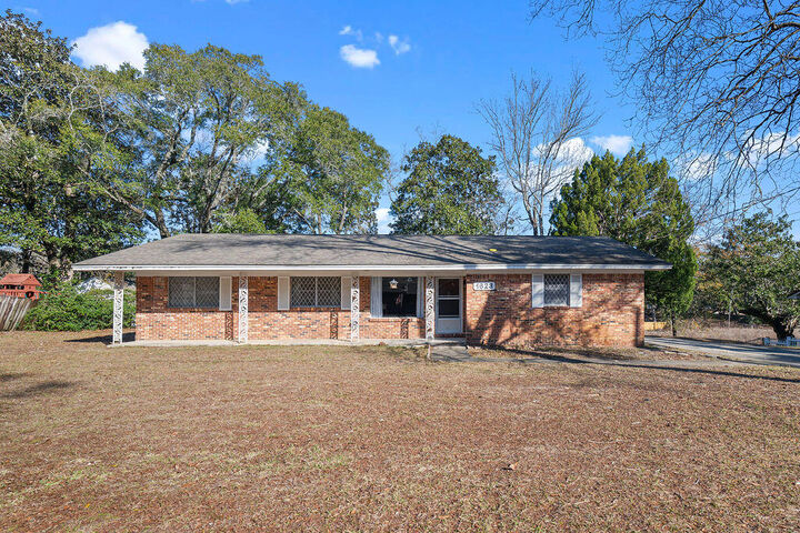 Property Photo:  1623 18th Street  FL 32578 