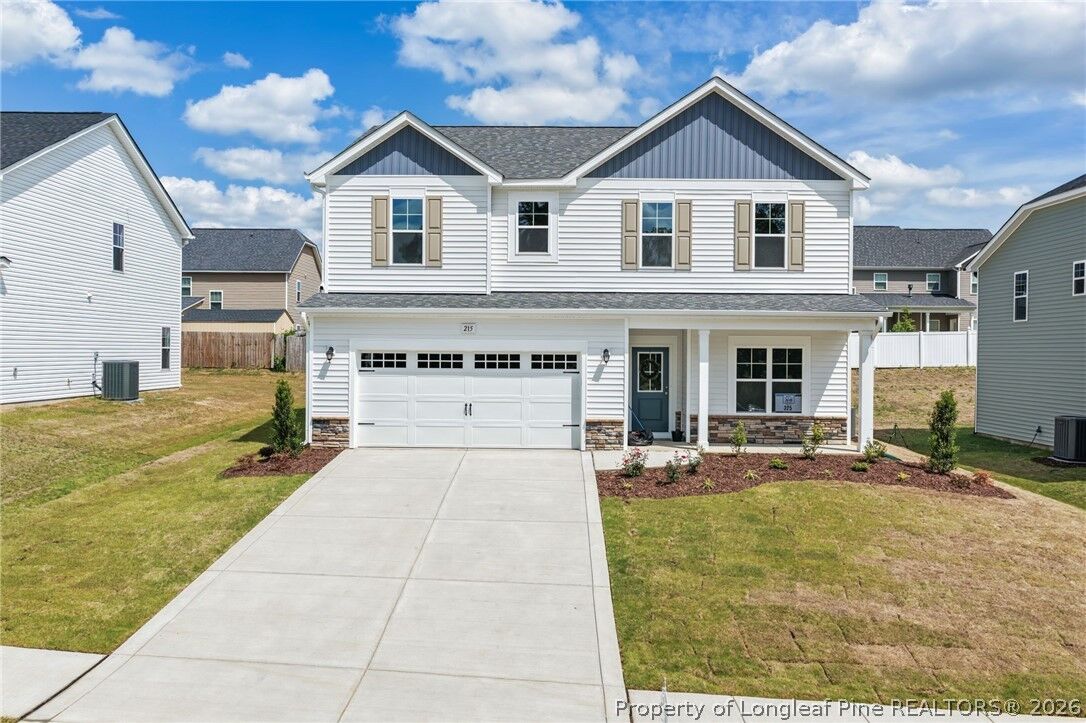 Property Photo:  215 Brickendon Lane  NC 28376 