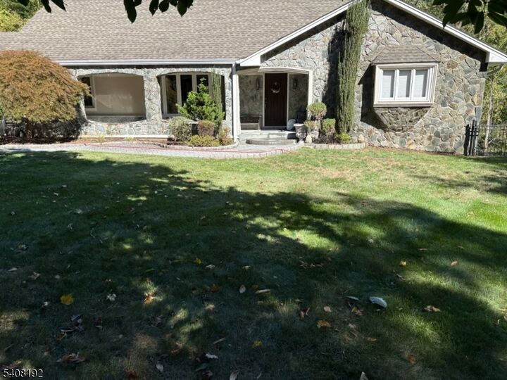 Property Photo:  69 Buena Vista Dr  NJ 07456 