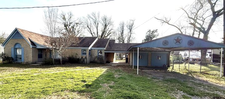 Property Photo:  12989 W Hwy 64  TX 75704 