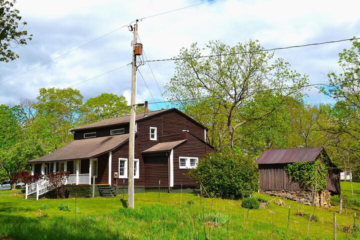 Property Photo:  4250 Julia Rd  WV 24966 