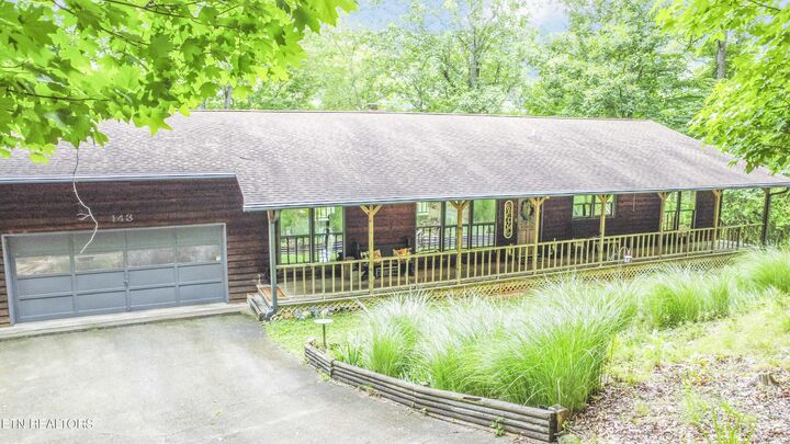 Property Photo:  143 Bendamere Drive  TN 37763 