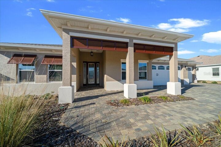 Property Photo: 8476 SW 99th Circle FL 34481