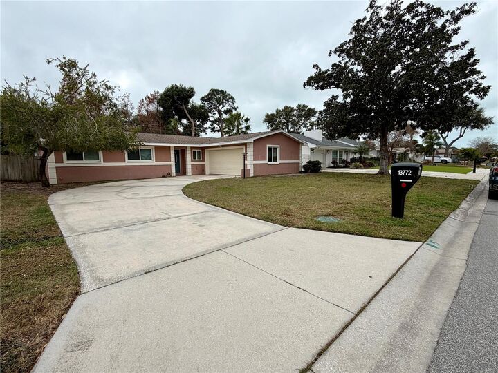 Property Photo:  13772 80th Avenue  FL 33776 