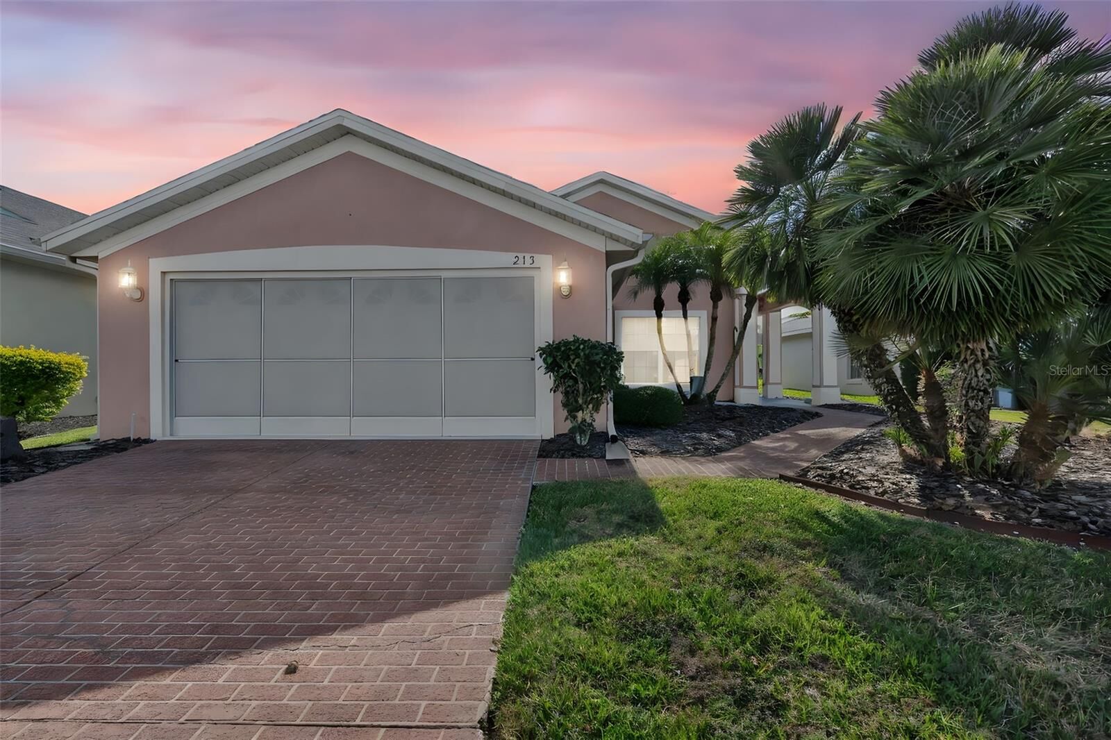 Property Photo: 213 High Vista Dr FL 33837