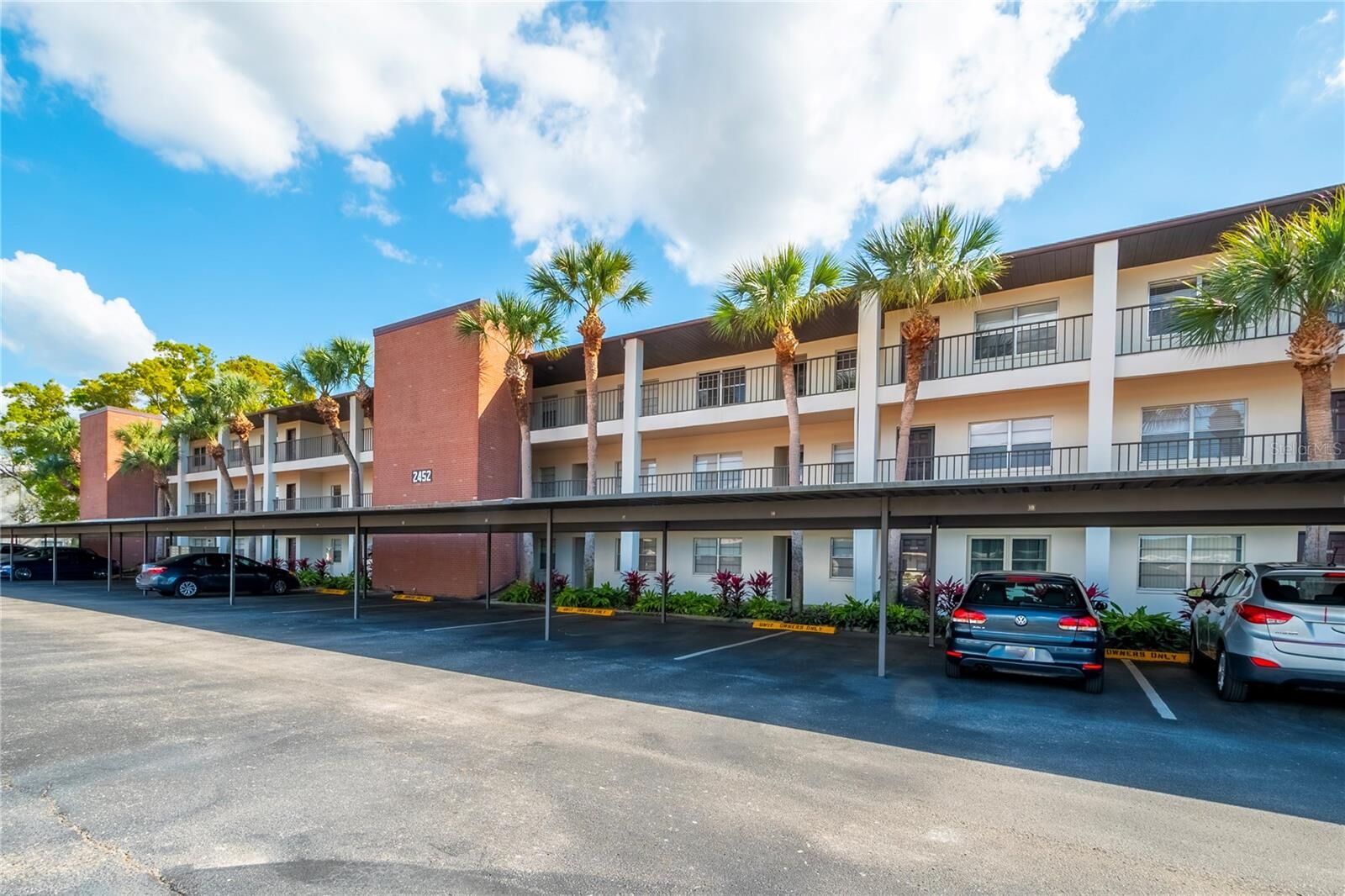 Property Photo:  2452 Enterprise Road 2030  FL 33763 