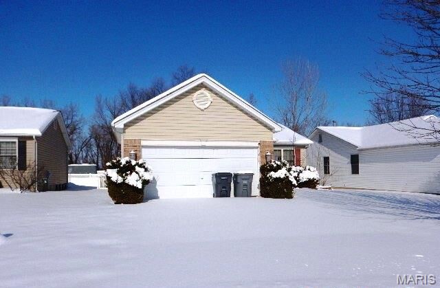 Property Photo:  487 Chatham Drive  MO 63366 
