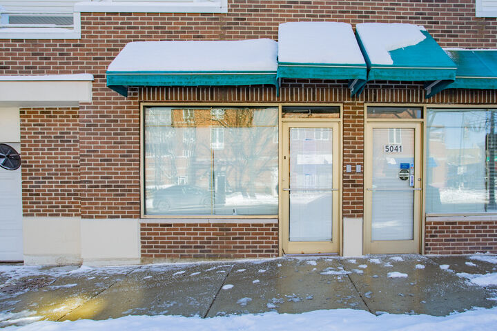 Property Photo:  5039 Warren Street  IL 60077 