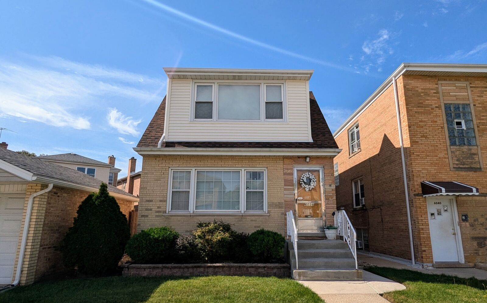Property Photo:  6038 N Elston Avenue 2  IL 60646 