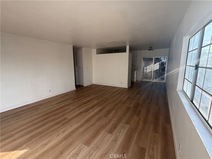 Property Photo: 212 W 84th St CA 90003