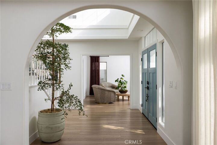 Property Photo:  405 El Modena  CA 92663 