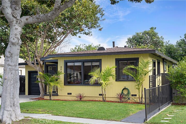 Property Photo: 606 Phelan Lane CA 90278