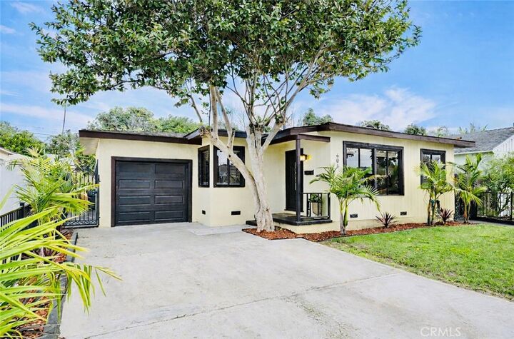 Property Photo:  606 Phelan Lane  CA 90278 