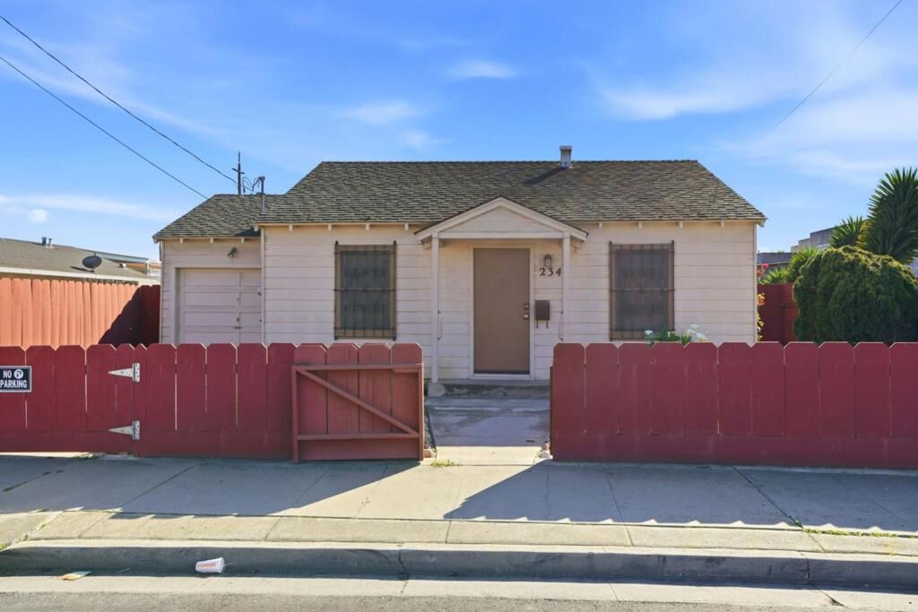 Property Photo:  234 Cherry Drive  CA 93901 