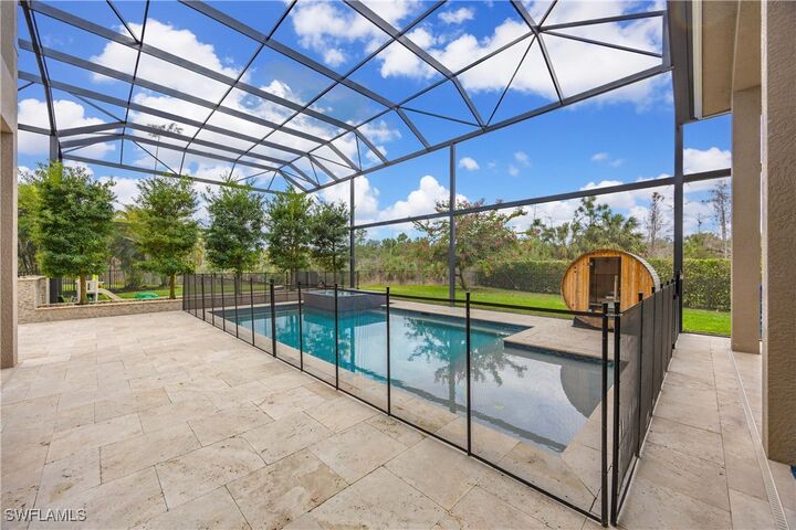 Property Photo: 2941 Azure Bay Court FL 34119