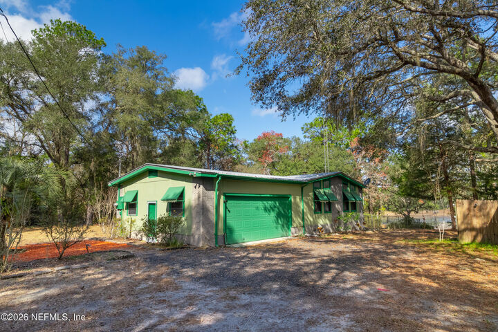 Property Photo:  108 Sand Lake Drive  FL 32181 