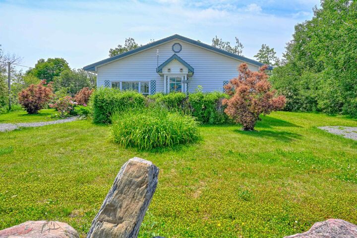 Property Photo: 5381 Highway 19 NS B0E 1P0