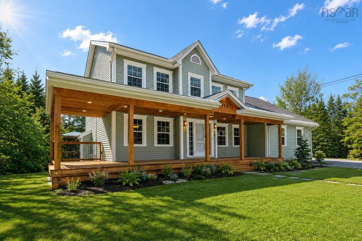 252 Gleneagles Drive — photo 1