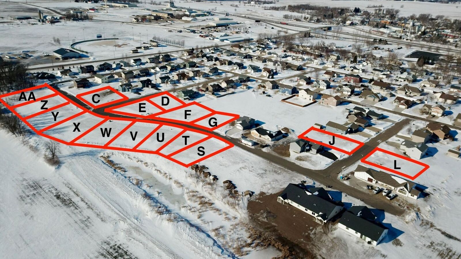 Property Photo:  1024 E 3rd Avenue SE  MN 56336 