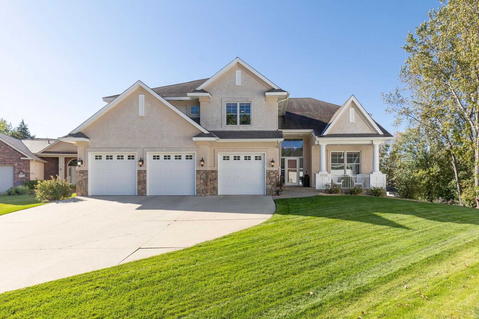 Property Photo:  17179 Padons Drive  MN 55346 