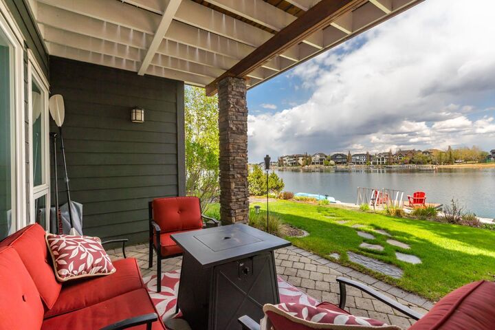 Property Photo:  82 Auburn Sound Landing SE  AB T3M 0C9 