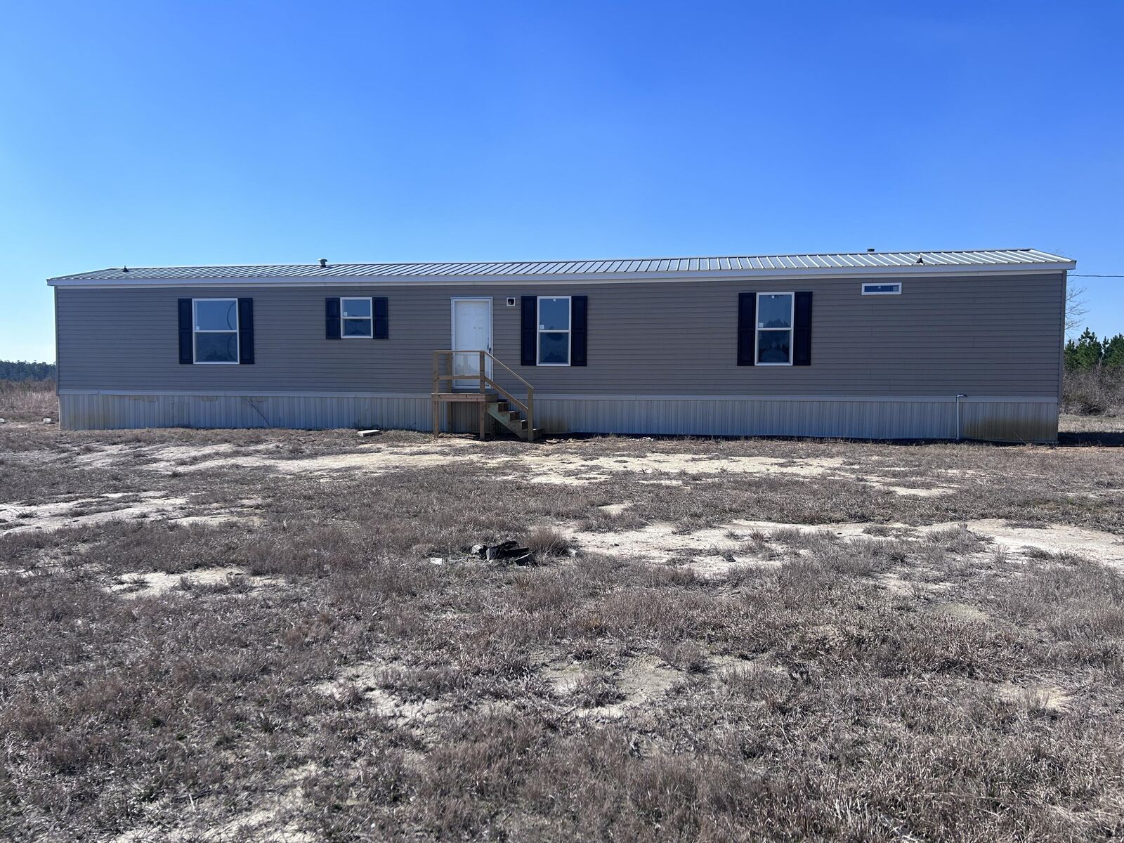 Property Photo: 198 Elengton Rd LA 70634