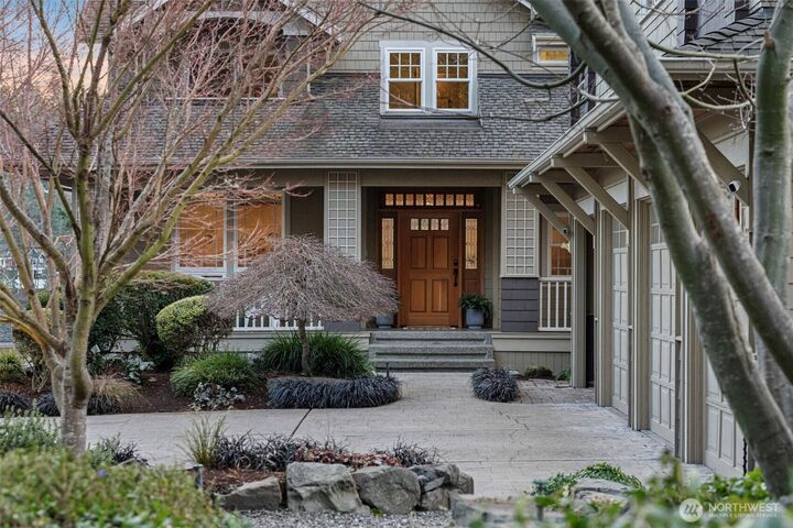 Property Photo:  283  Shorewood Ct  WA 98333 