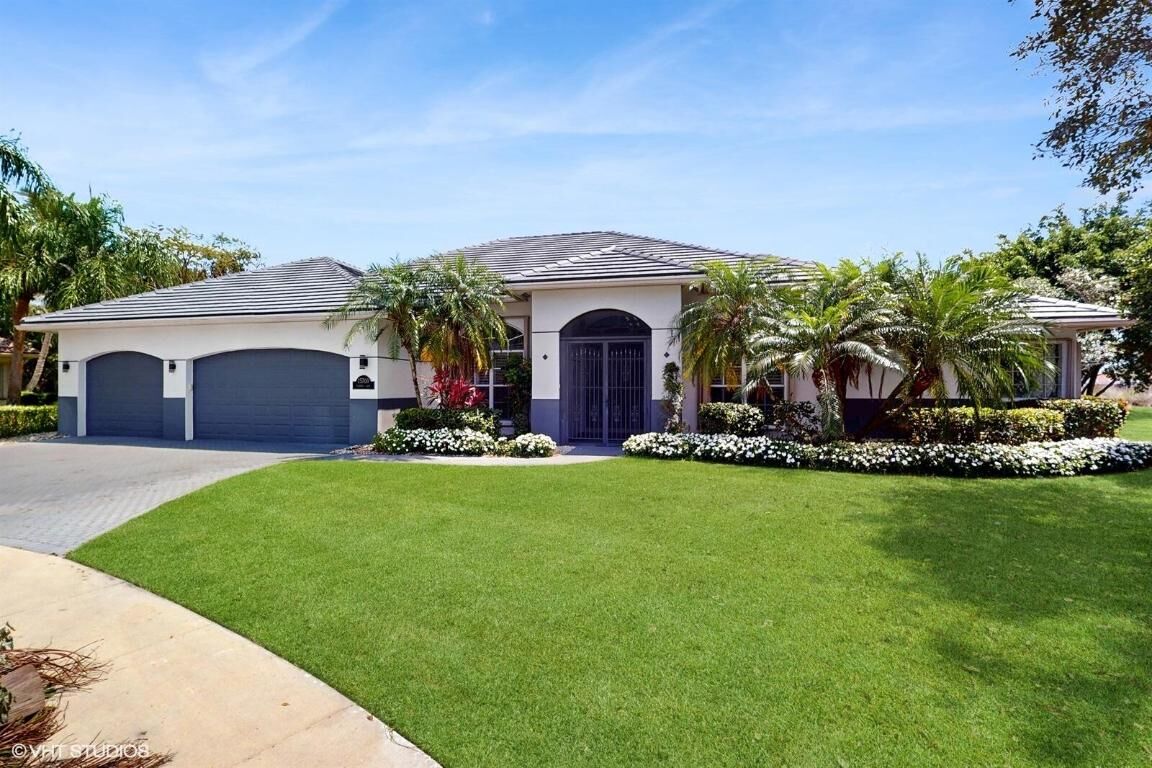 Property Photo:  15700 Carrera Lane  FL 33414 