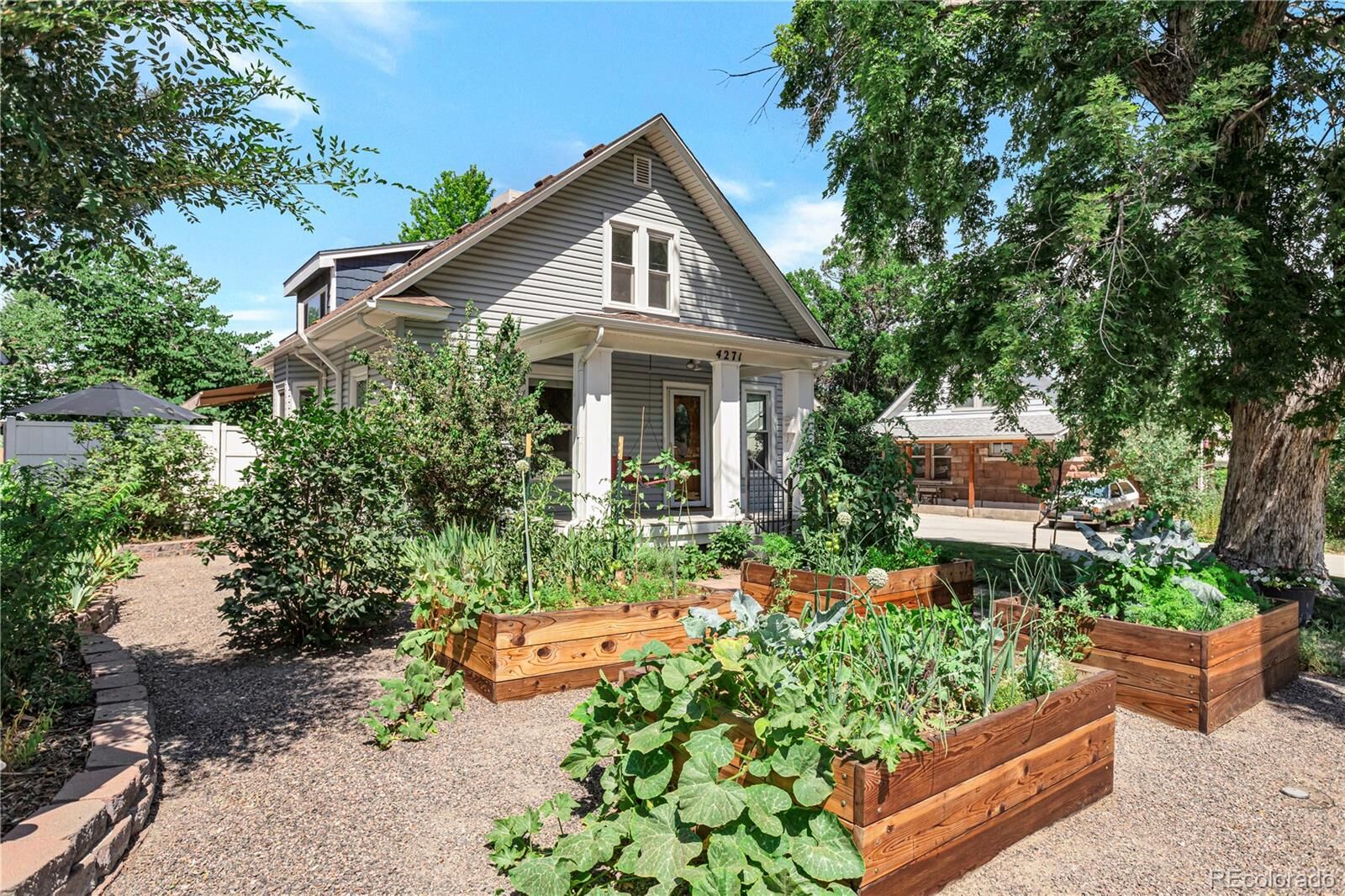 Property Photo: 4271 S Elati Street CO 80110