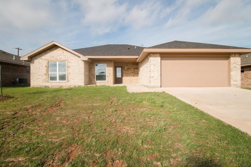 Property Photo:  5409 Coral Way  TX 76904 