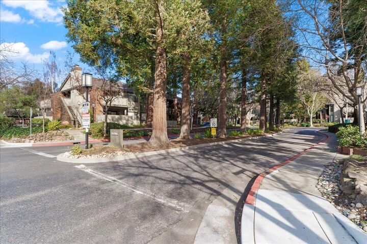 Property Photo: 1411 La Terrace Circle CA 95123