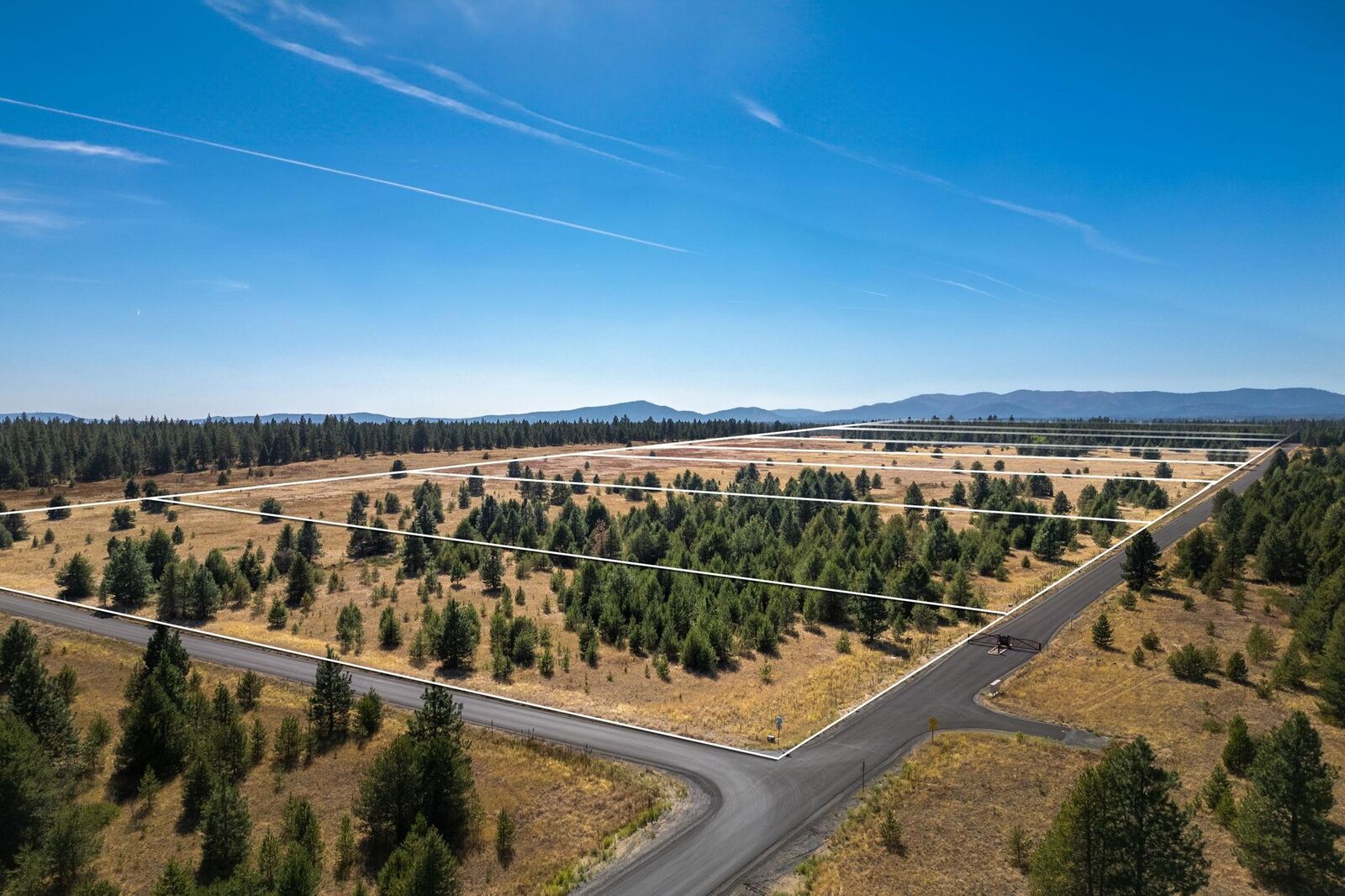 Property Photo:  Nka W Slaton Ln Lot 23  WA 99006 