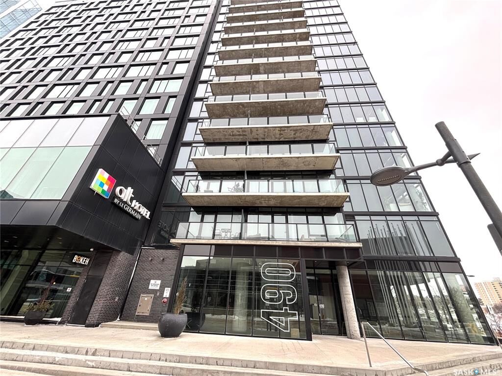 Property Photo: 490 2nd Avenue S 804 SK S7K 4H5