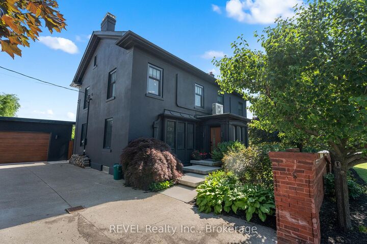 Property Photo: 3543 King Street ON L0R 2C0