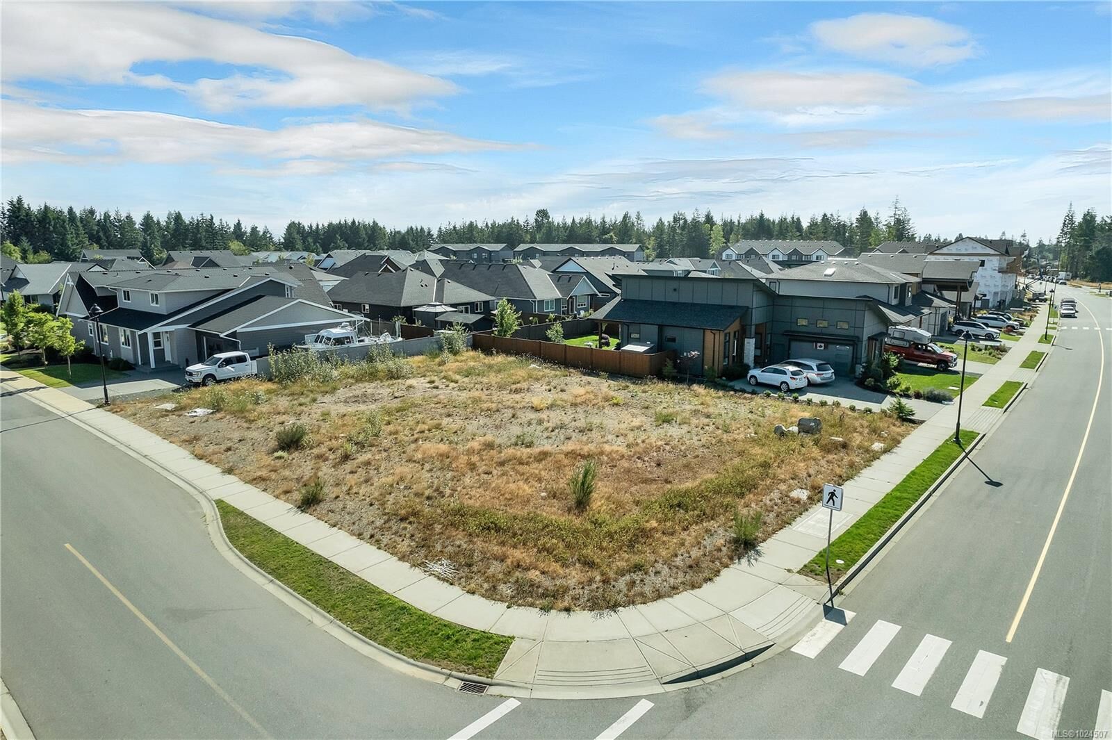 Property Photo: 730 Beaver Creek Blvd BC V9H 0G1