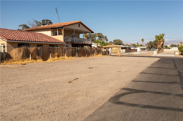 Property Photo: 2167 Oswood Lane AZ 86442