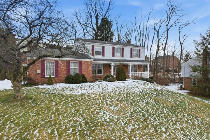 Property Photo:  1344 Greystone Dr  PA 15241 