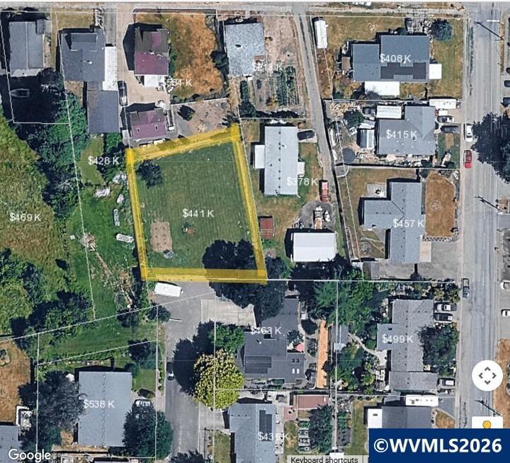 Property Photo: 210 S 2nd (Next To) St OR 97111